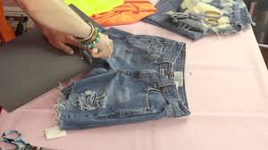 how to fray jeans shorts